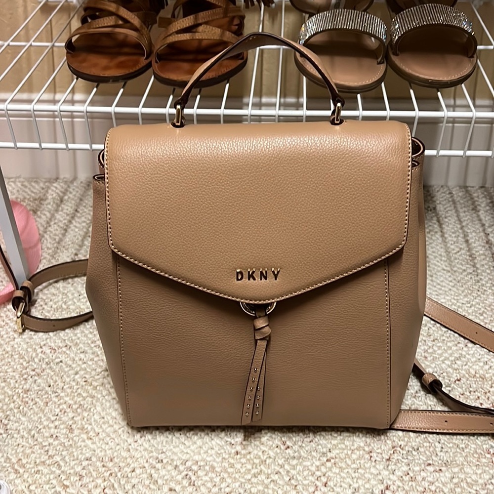 Dkny backbag